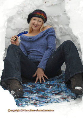 jean igloo play