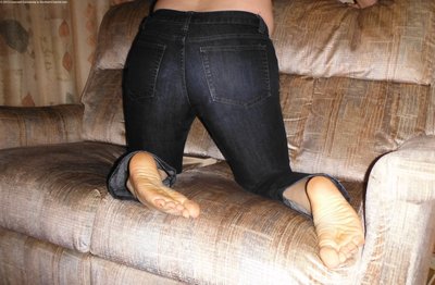 blue jeans &amp; bare feet